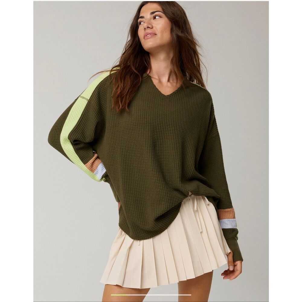 NWT OFFLINE by Aerie Wow Waffle Notch Neck Shirt Green Oversized Size Small